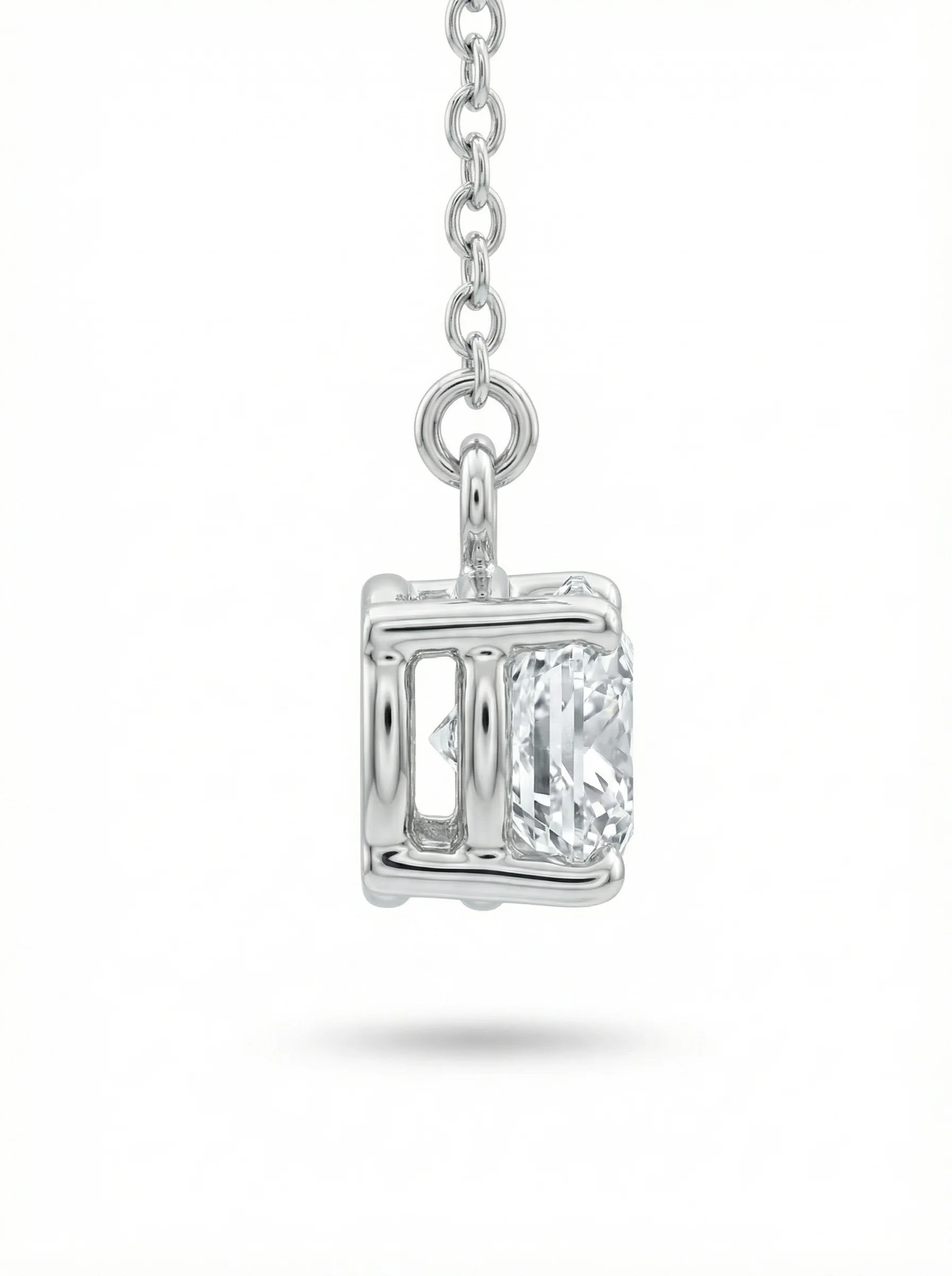 Colgante Solitario tres Diamantes “ TRILOGY”1 Colgante Solitario tres Diamantes “ TRILOGY”1