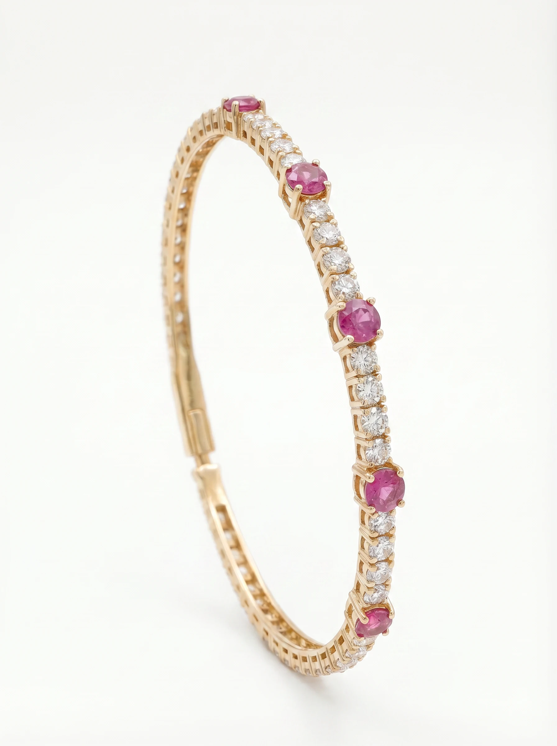 Pulsera de Diamantes y Rubí “VELAR”. Diamantes naturales.2 Pulsera de Diamantes y Rubí “VELAR”. Diamantes naturales.2