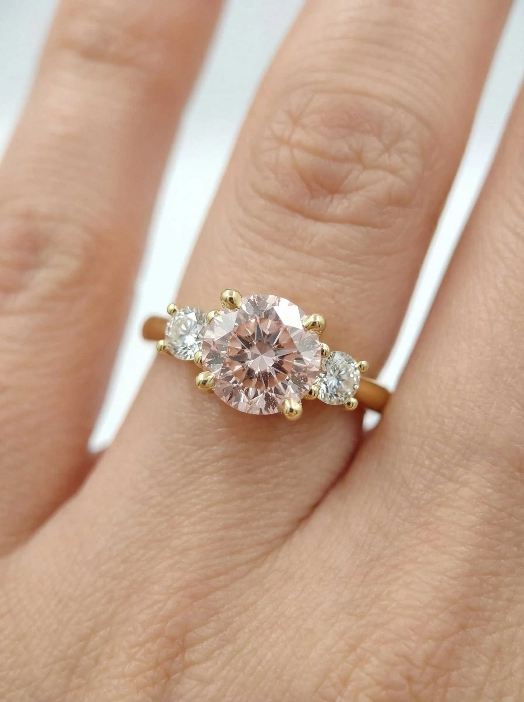 Solitario de Compromiso Alcyone, Brillante Rosa, Diamantes Creados.1 Solitario de Compromiso Alcyone, Brillante Rosa, Diamantes Creados.1