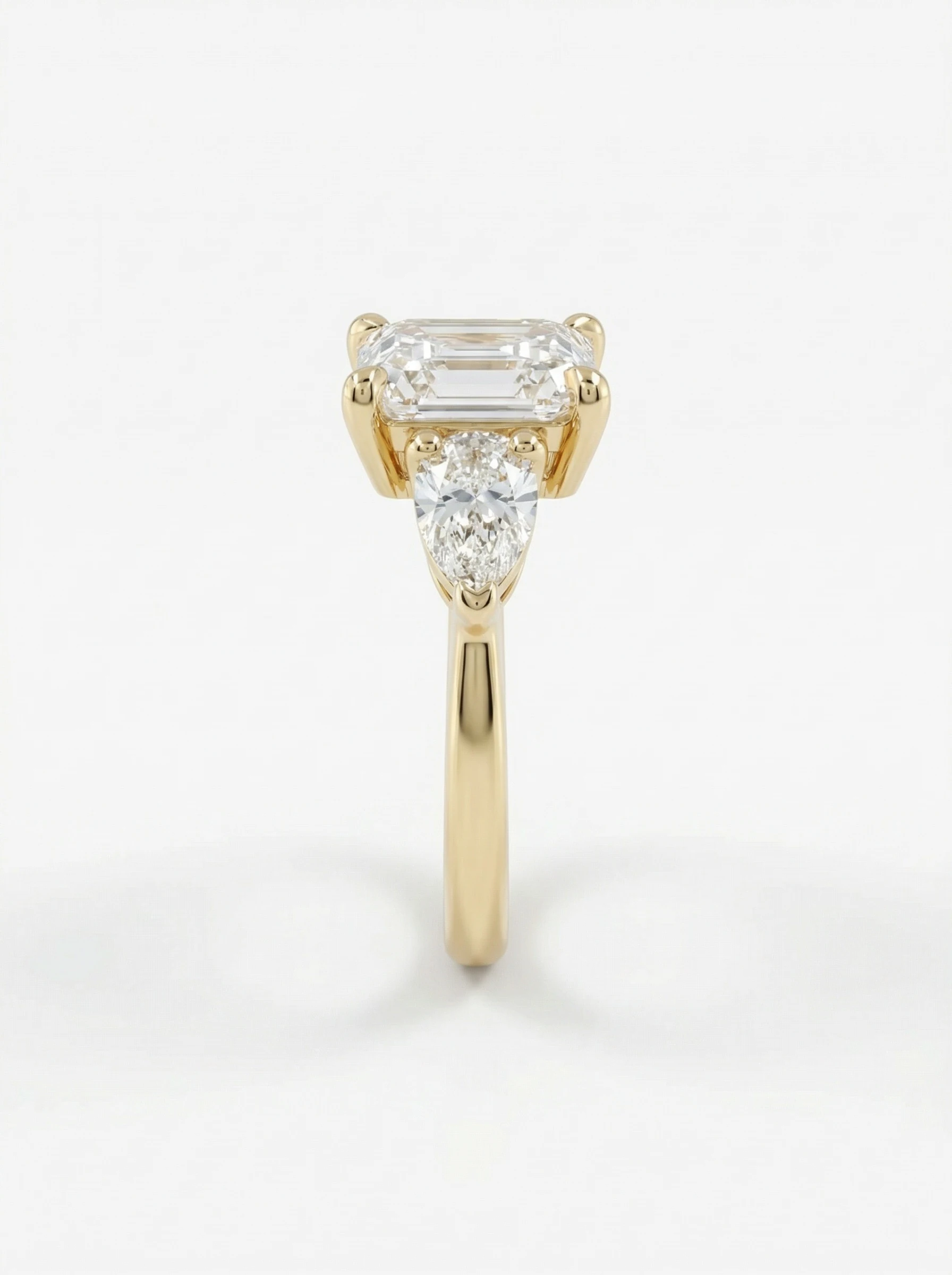 Solitario de Compromiso Maia, Diamante Asscher. Diamantes Creados1 Solitario de Compromiso Maia, Diamante Asscher. Diamantes Creados1