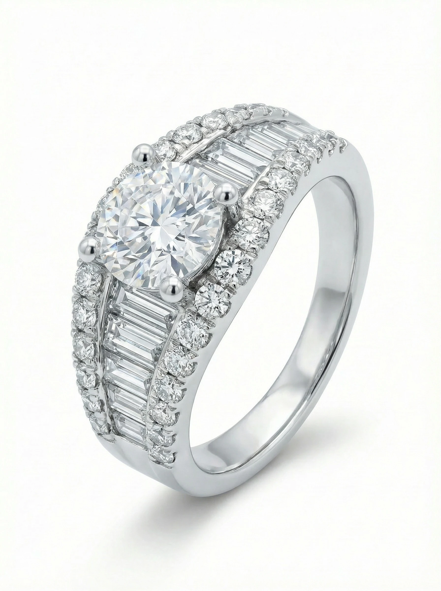 Sortija oro blanco Malea, Diamantes Creados.1 Sortija oro blanco Malea, Diamantes Creados.1